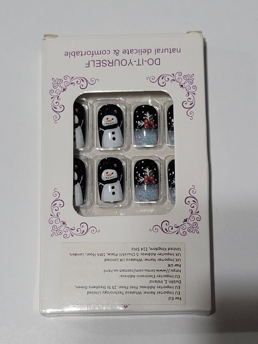 ❤️‍🔥6/$15❤️‍🔥False Nail Set - Black Snowman Design
